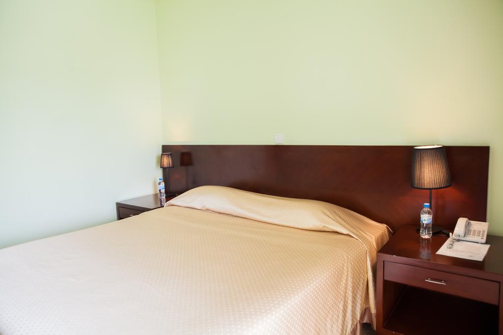 Gorillas Volcanoes Hotel Ruhengeri Δωμάτιο φωτογραφία