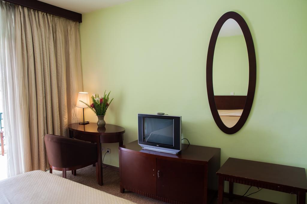 Gorillas Volcanoes Hotel Ruhengeri Δωμάτιο φωτογραφία