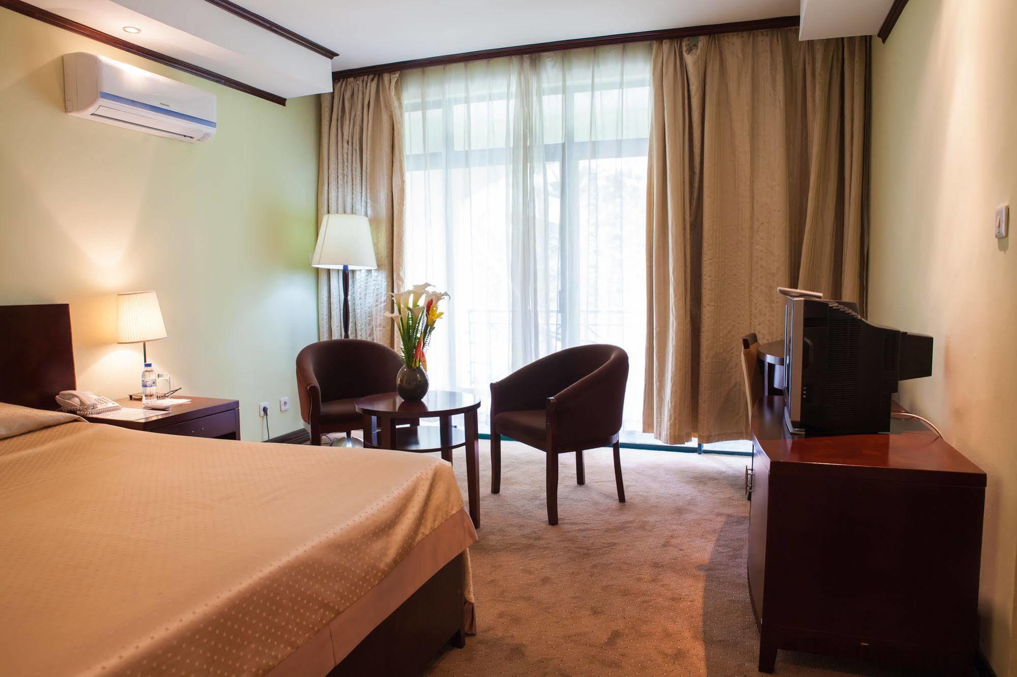 Gorillas Volcanoes Hotel Ruhengeri Εξωτερικό φωτογραφία