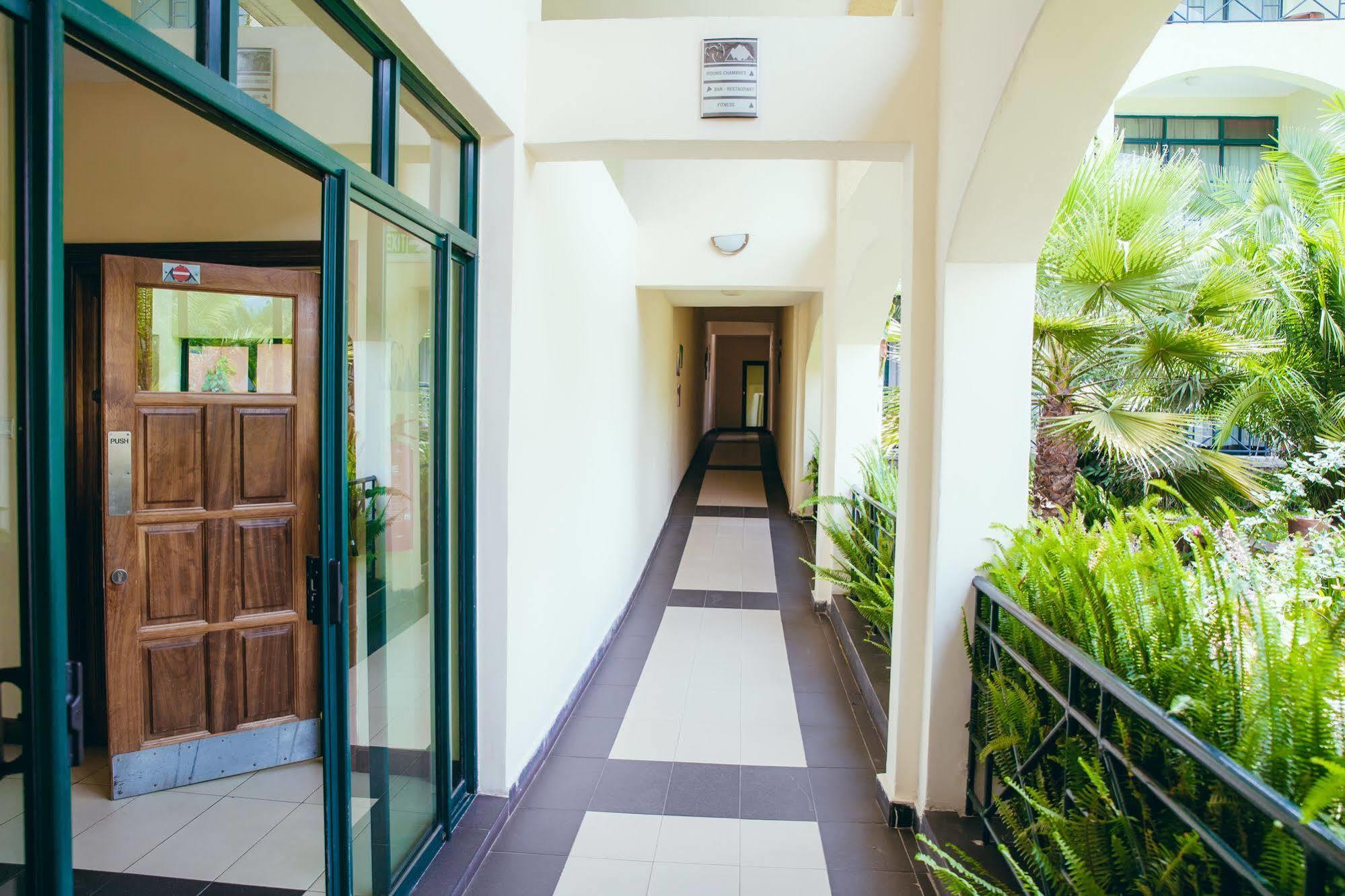 Gorillas Volcanoes Hotel Ruhengeri Εξωτερικό φωτογραφία
